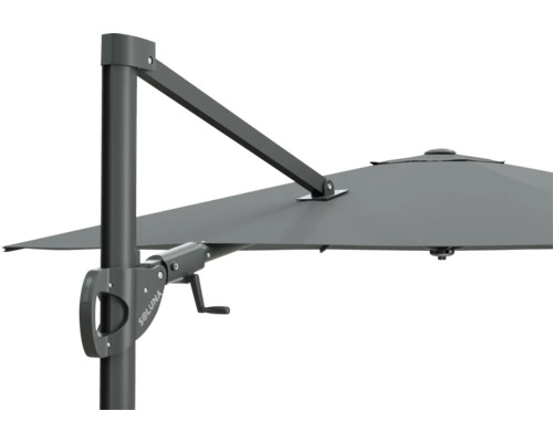 Detailní pohled na slunečník SOLUNA s klikovým mechanismem