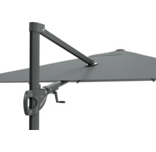 Detailní pohled na slunečník s klikovým mechanismem