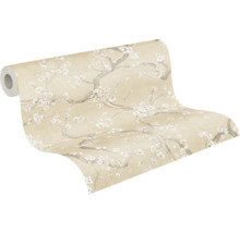 Role tapety s květinovým vzorem