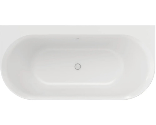 Pohled shora na vanu ze sanitárního akrylátu