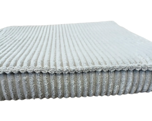 Polštář s žebrovaným povrchem