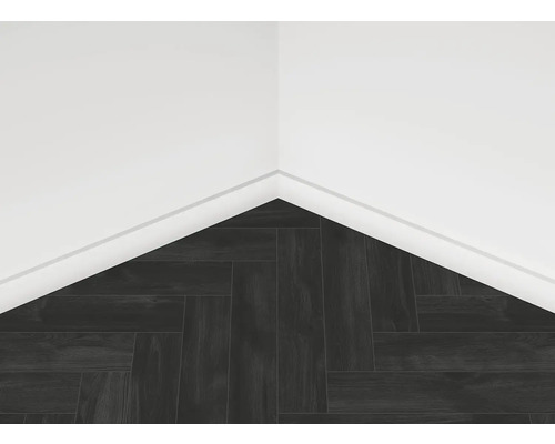 Nástěnné a podlahové dlaždice v rohu