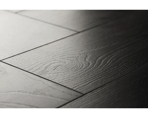 Detail laminátové podlahy s dřevěnou strukturou