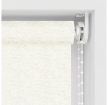 Roleta s řetízkovým ovládáním v okenním rámu