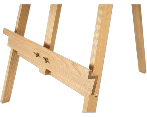 Detailní pohled na dřevěný malířský stojan