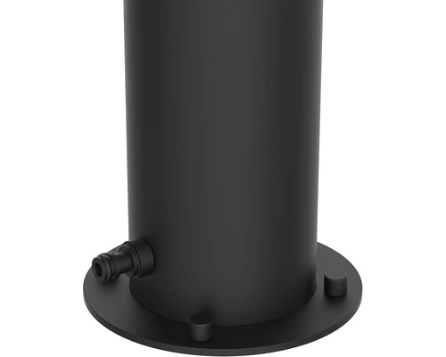 Detail kulatého válcového sloupku s připojením vodovodního kohoutku