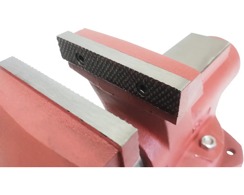 Kovadlina se svěrákem