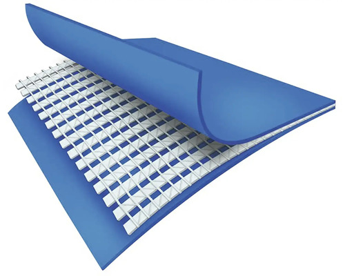 Průřez jezírkové fólie s výztuží tkaninou