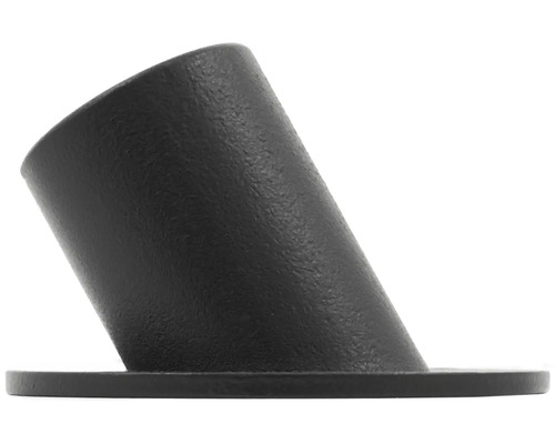 Černá plastová trubková průchodka