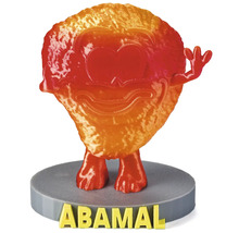 Figurka Abamal na šedém podstavci