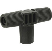 Plastová T-spojka pro zavlažovací systémy