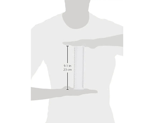 Pravítko dlouhé 23 centimetrů