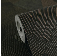 Role tapety s proužkovaným vzorem