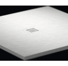 Sprchová vanička se čtvercovým odtokem