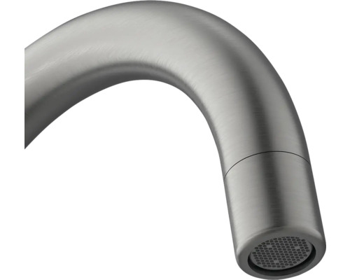 Detail výtoku vodovodní baterie