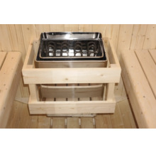 Saunová kamna s dřevěným rámem