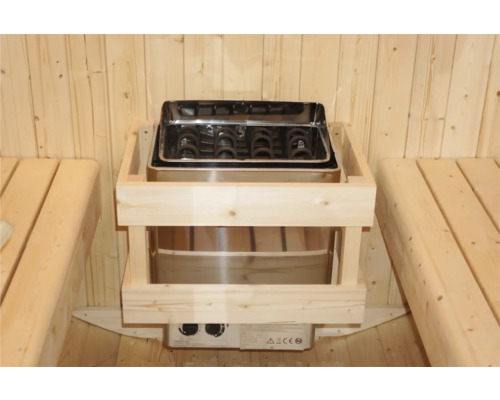 Saunová kamna s dřevěným obložením