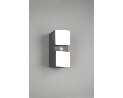 Čtvercové nástěnné svítidlo s pohybovým senzorem