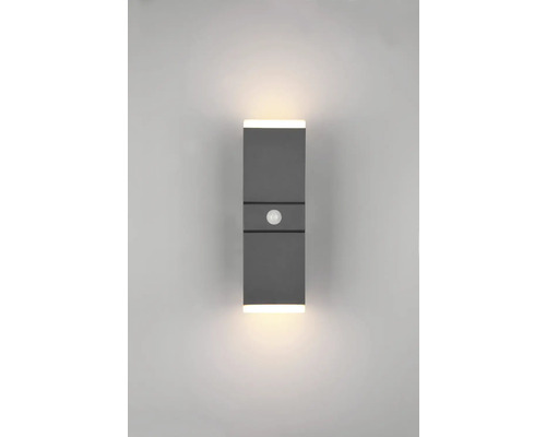 Nástěnné svítidlo s pohybovým senzorem