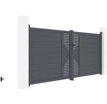 Hliníková posuvná brána s vodorovnými lamelami a štěrbinovým vzorem