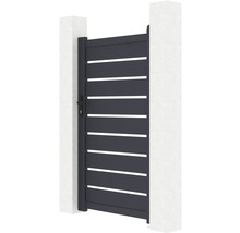 Zahradní branka s vodorovnými lamelami mezi dvěma sloupky