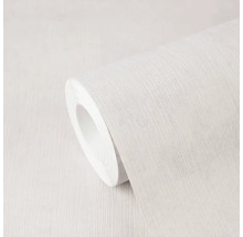 Role strukturované tapety s jemnou vertikální texturou.