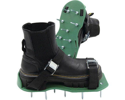 Provzdušňovací boty na trávník s nastavitelnými popruhy a hroty