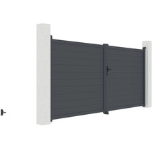 Hliníková zahradní branka s vodorovnými lamelami mezi dvěma betonovými sloupky