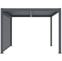 Volně stojící hliníkové zastřešení terasy s boční stěnou.