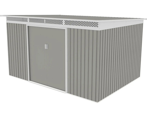 Šedý kovový zahradní domek s pultovou střechou, větracím pásem a dvojitými posuvnými dveřmi.