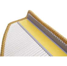 Detail schodového profilu s lepicí páskou