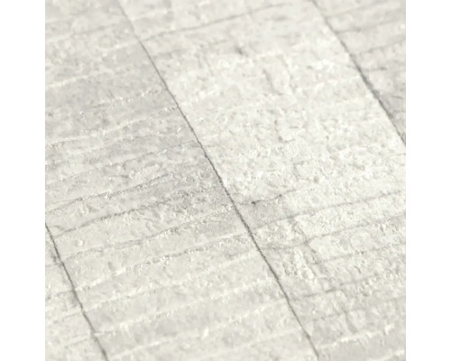 Detail bílé vinylové tapety s kamenným vzorem