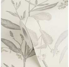 Role tapety s rostlinným vzorem