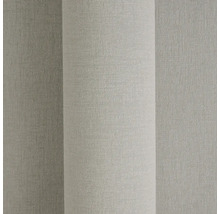 Vliesová tapeta s jemnou lněnou strukturou v béžovo-šedé barvě.