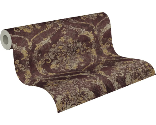 Vliesová tapeta s barokním damaškovým vzorem v bordeaux a zlaté barvě.