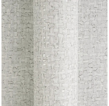 Tapeta s hrubou tkanou strukturou a vzhledem pleteného košíku na roli.