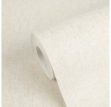 Role strukturované tapety s jemnou vertikální povrchovou strukturou.