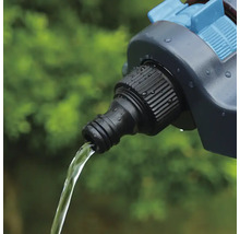 Připojka zahradní hadice s průtokem vody