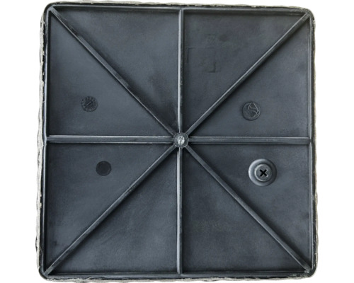 Čtvercová plastová deska s výztuhami