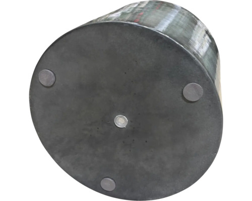 Válcovitý podstavec s kulatou základnou a nožičkami