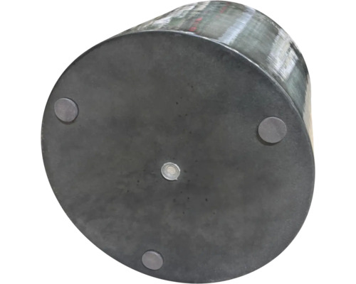 Válcovitá květinová mísa s nožičkami