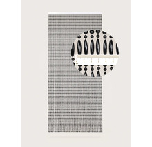 Korálkový závěs s detailním pohledem a měřicí stupnicí v centimetrech