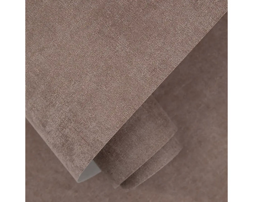 Strukturovaná vliesová tapeta v hnědých odstínech s jednobarevným vzhledem a jemnou povrchovou strukturou.