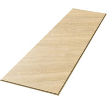 Jednotlivá podlahová lamela ve světlém dubovém dekoru s viditelnou texturou dřeva a spojem click.