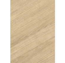 Laminátová nebo vinylová podlaha s přirozenou strukturou dubového dřeva.