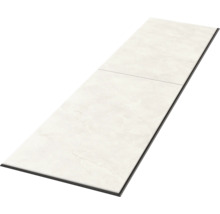 Dlažba s mramorovým efektem z jemné kameniny v obdélníkovém tvaru.