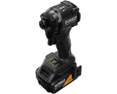 Akumulátorový rázový utahovák DeWalt 18 Volt Special Edition s DeWalt Logo a značkou McLaren.