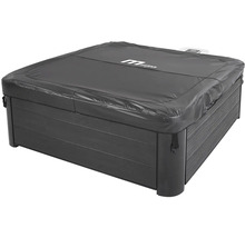 Čtvercová vířivka MSpa s tmavým obložením ve vzhledu dřeva a odpovídajícím krytem včetně MSpa Logo.