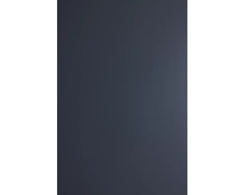 Hladký, matný povrch v tmavě šedomodré barvě.