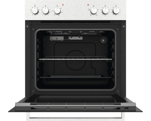 Vestavná trouba s otevřenými dvířky, nerezový panel se šesti knoflíky, černý vnitřní prostor s roštem a plechem na pečení.